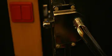 Porte donnant sur la cabine